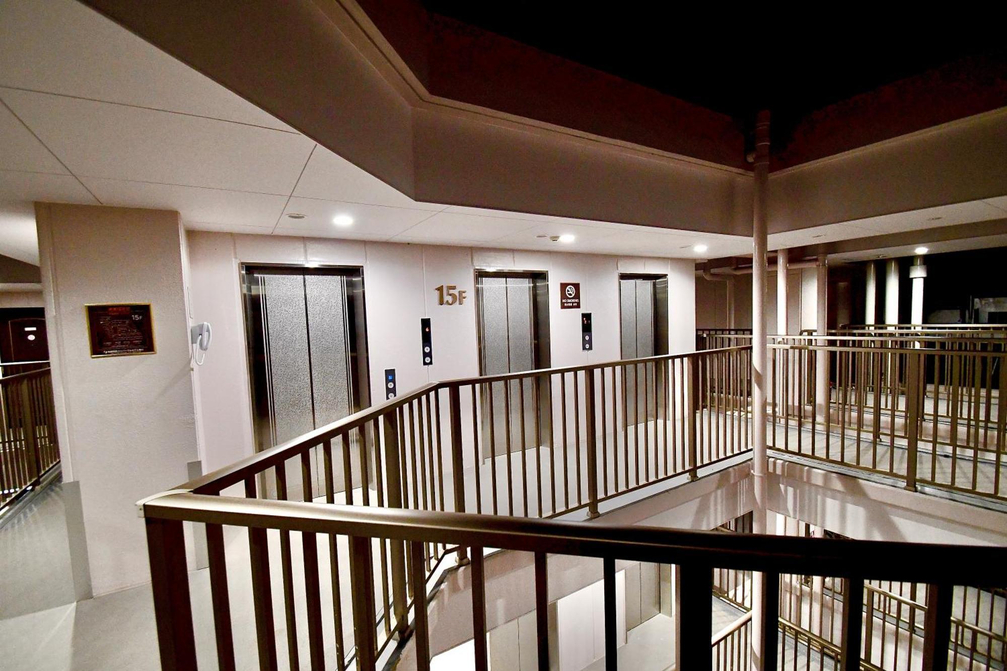 Himeji Ekimae Universal Hotel Minamiguchi Екстер'єр фото